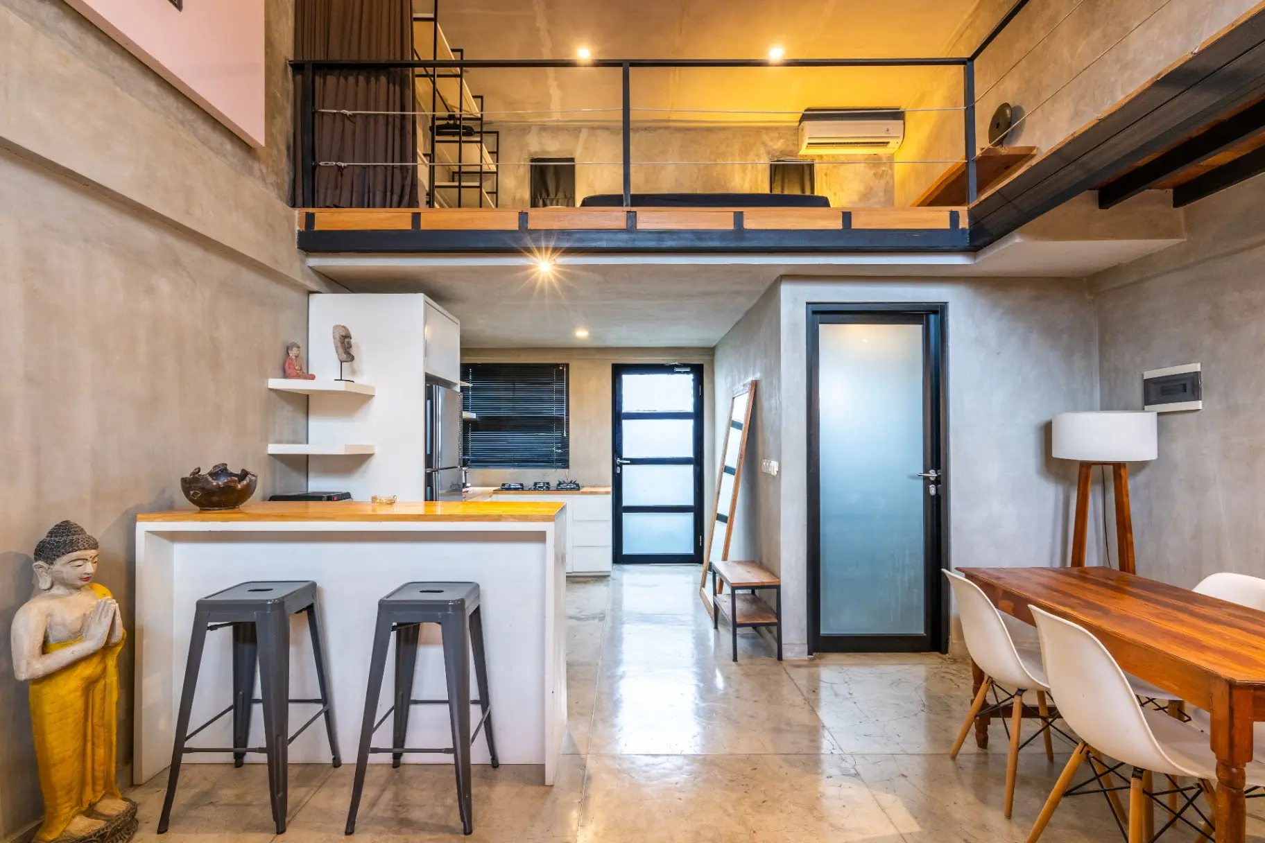 Berawa 2 - 1BR Central Canggu Modern Loft – Pool & BBQ Access, 1-bed villa for rent in Canggu – photo 4 of 15