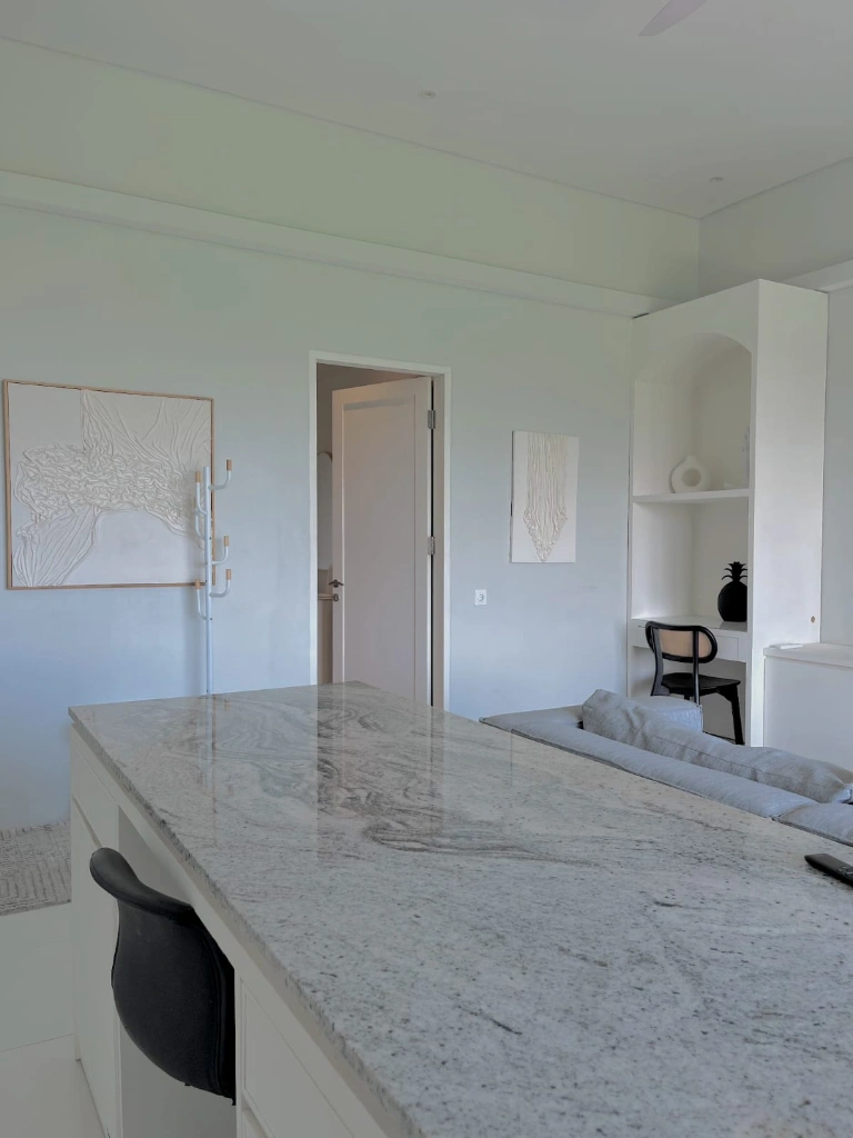 Modern 1 Bedroom Apartment in Prime Berawa, 1-bed villa for rent in Canggu – photo 9 of 15
