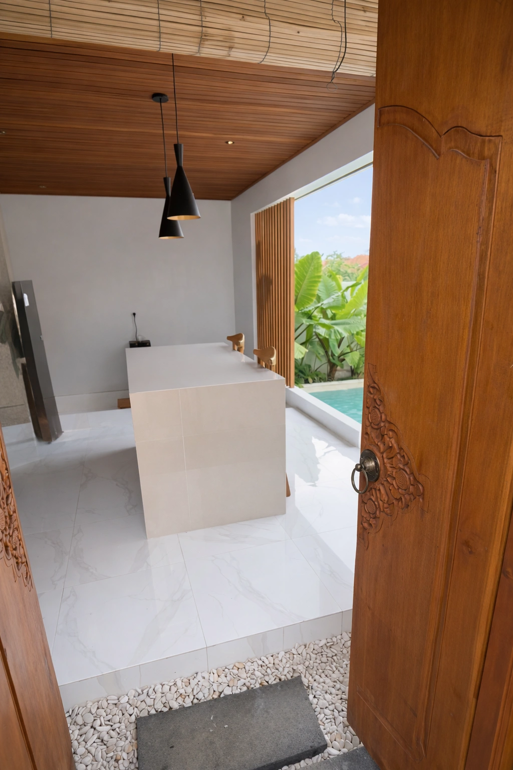 Stylish 1-bedroom pool villa just 15 minutes from Ubud, 1-bed villa for rent in Ubud – photo 3 of 15