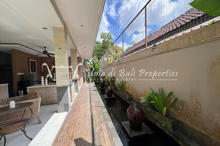 2BR Villa for Rent at Umalas, 2-bed villa for rent in Canggu – photo 14 of 15