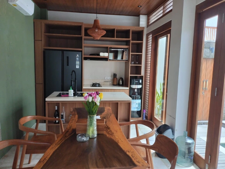 Monthly - Yearly Rent - Berawa 1 Bedroom Villa , Available Now, 1-bed villa for rent in Canggu – photo 7 of 11