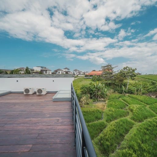 4 Bedrooms Luxury Villa in Cemagi for Lease, 4-bed villa for rent in Seseh – photo 3 of 15