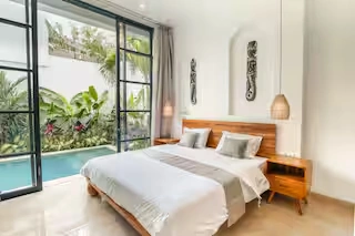 Luxury 3BR Pool Villa • 5 Mins to Finns & Atlas, 3-bed villa for rent in Canggu – photo 7 of 15