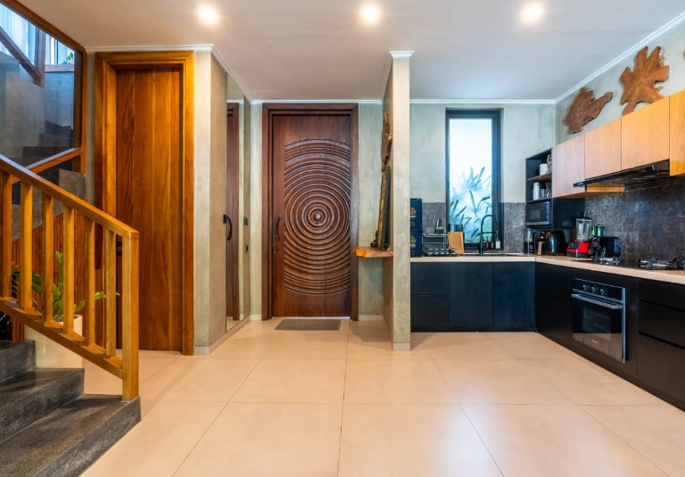 Villa For Rent 3 Bed In Berawa,Tibubeneng Bali, 3-bed villa for rent in Canggu – photo 4 of 15