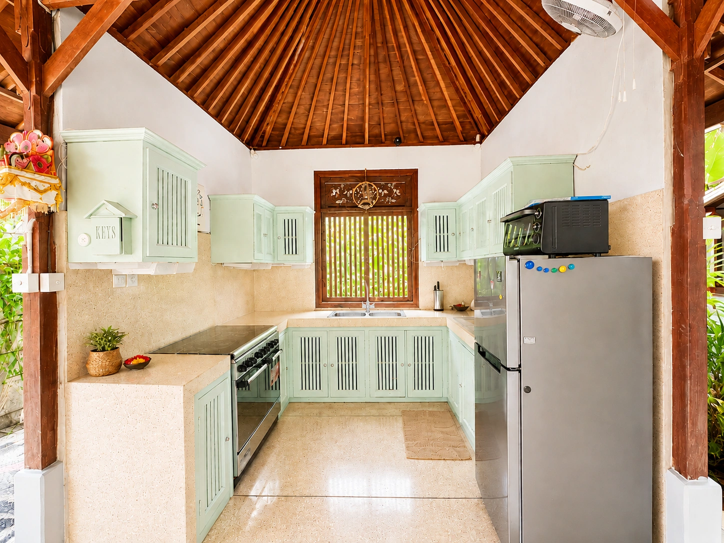Big Garden 3BR Villa for Rent at Umalas, 3-bed villa for rent in Canggu – photo 11 of 15