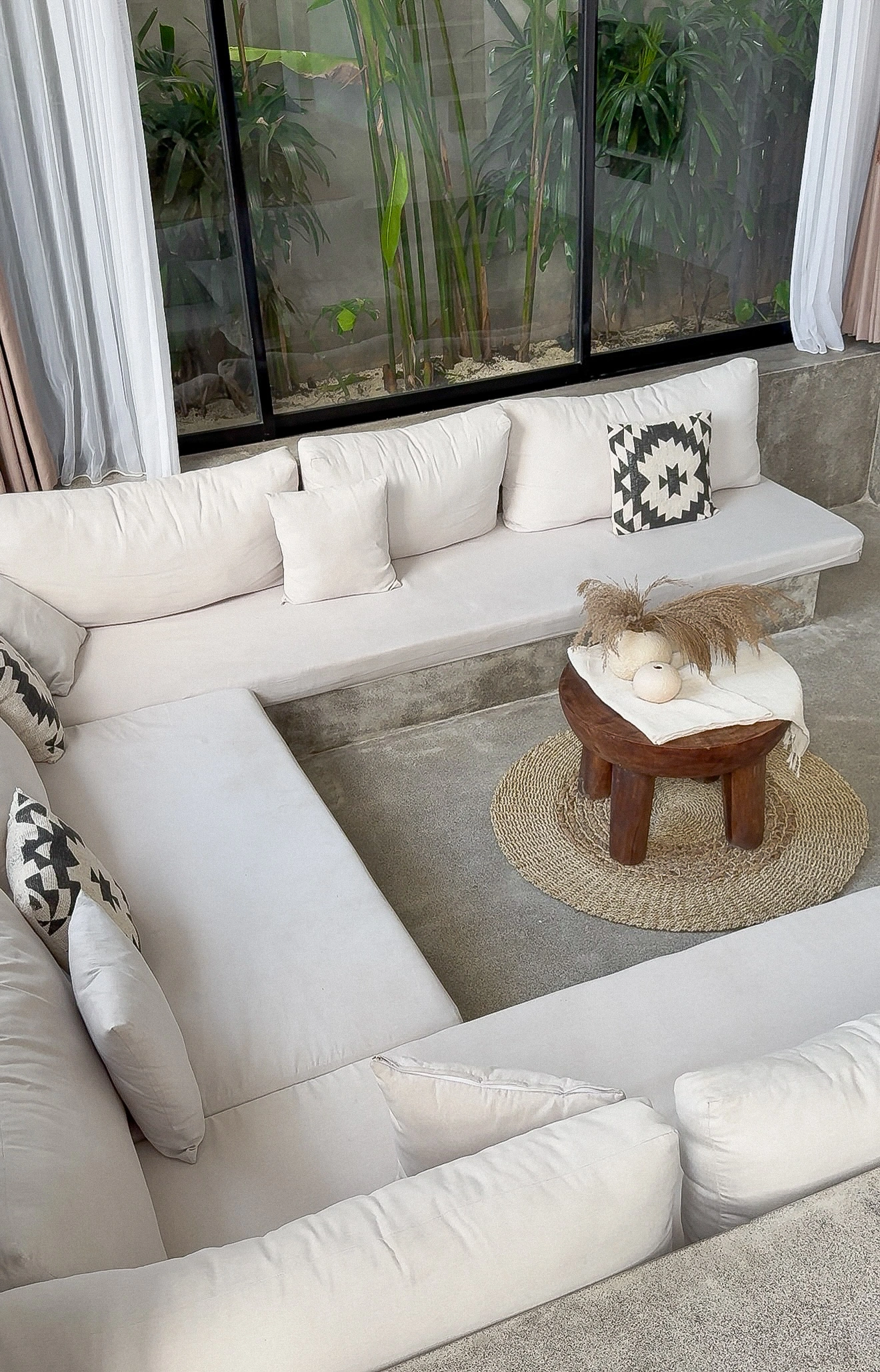 2BR Designer Pool Villa w/ Workspace • 7 Min to Beach, 2-bed villa for rent in Pererenan – photo 14 of 15