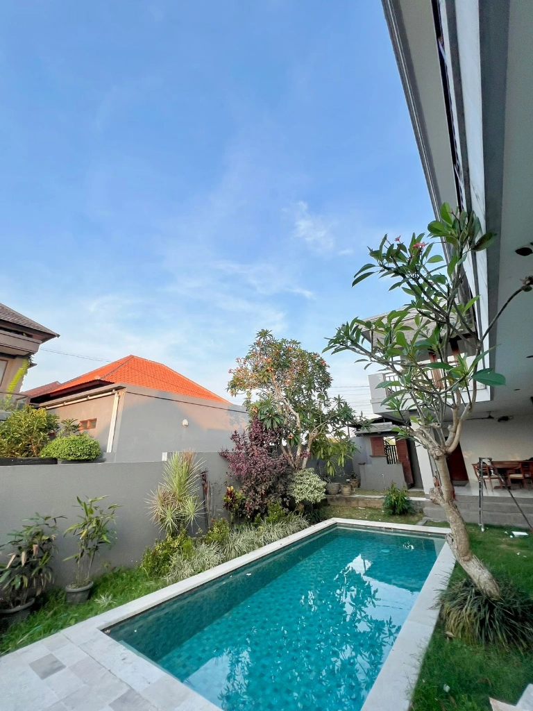 4 Bedrooms Villa in Canggu for Yearly & Leasehold, 4-bed villa for rent in Canggu – photo 4 of 15