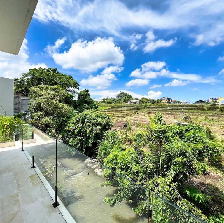 River View 3 Bedroom Villa in Pererenan, 3-bed villa for rent in Pererenan – photo 3 of 7