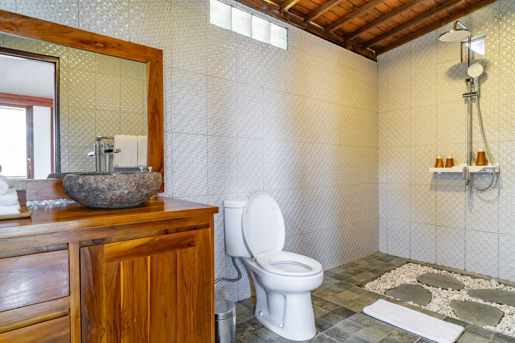 Villa Kuma Ubud - 1 Bedroom Pool Villa, 1-bed villa for rent in Ubud – photo 15 of 15
