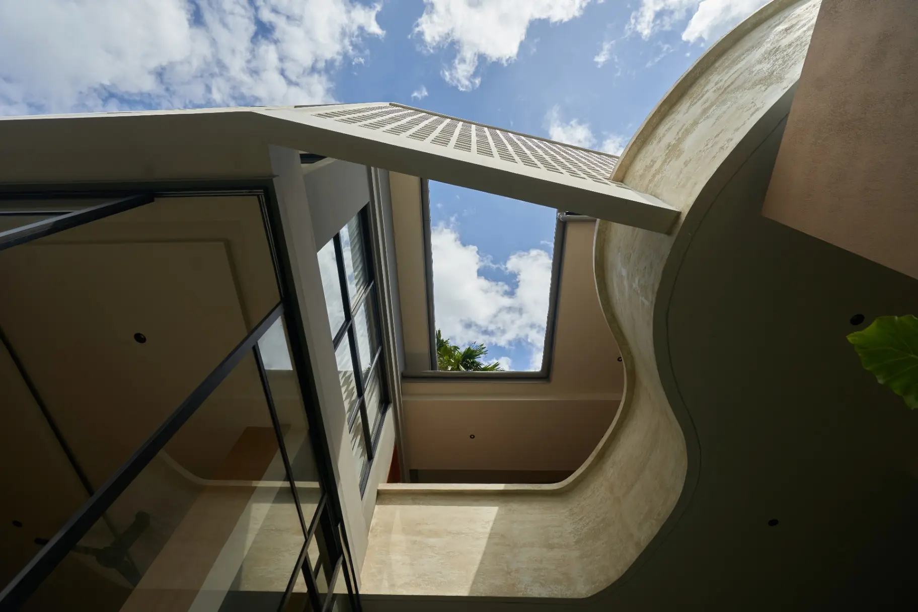 Refined 3BR Villa w/ Jacuzzi and Sunset Views, 3-bed villa for rent in Canggu – photo 2 of 13