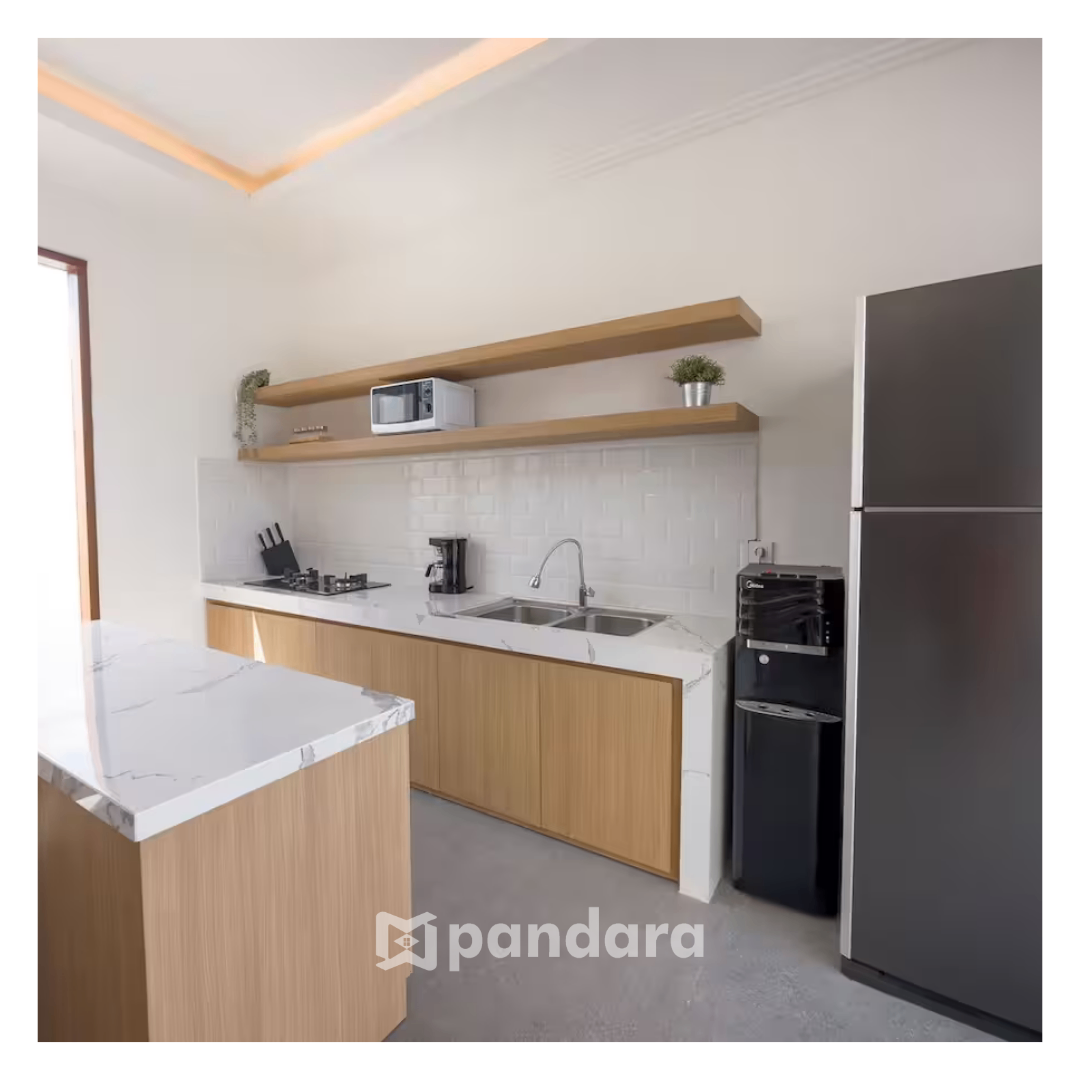 NEW Modern 3BR Villa | Quiet Oasis in Central Canggu | FAST WiFi & Desk in Every, 3-bed villa for rent in Canggu – photo 12 of 13