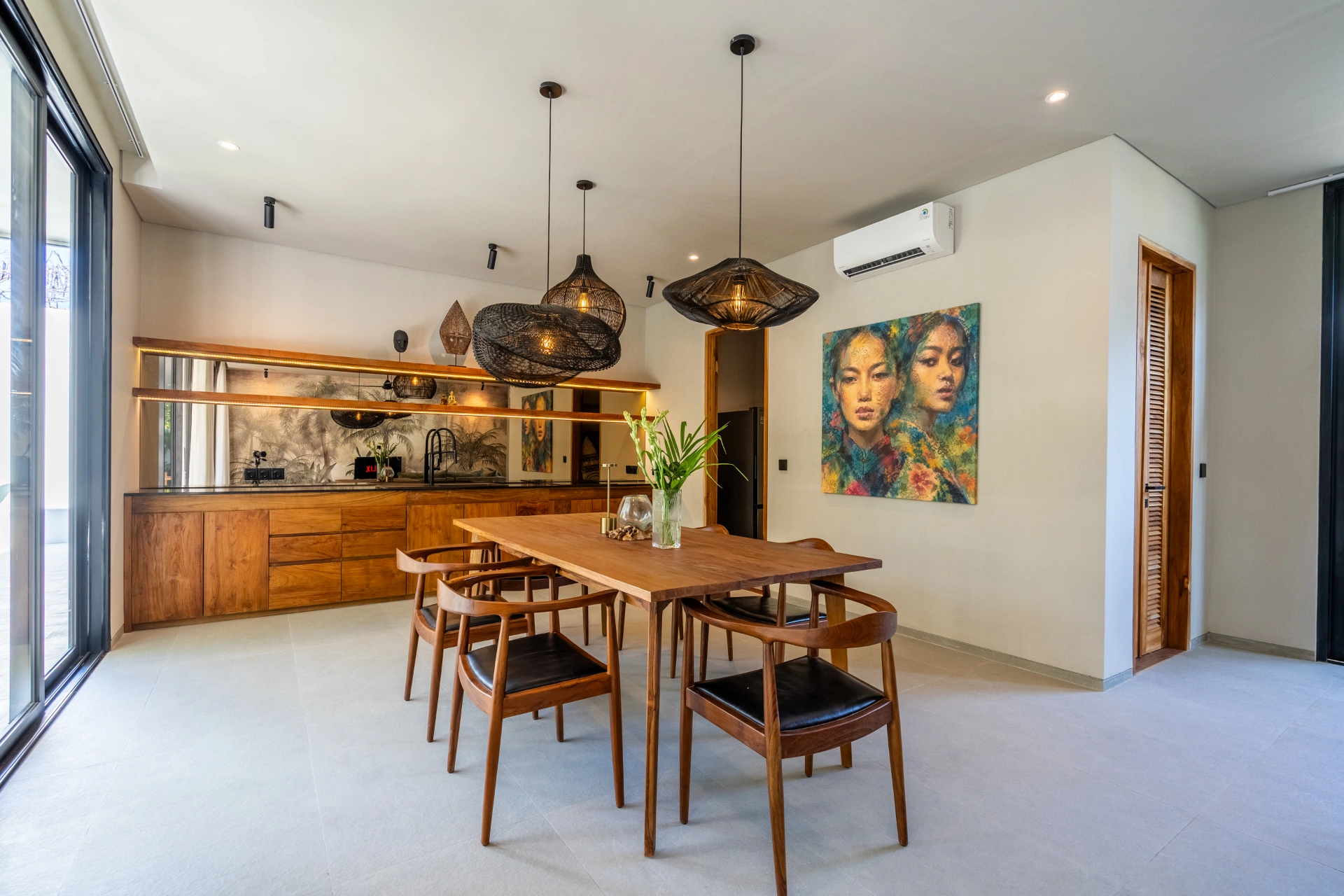 Tropical 3BR Villa with Private Pool in Pecatu, Uluwatu, 3-bed villa for rent in Uluwatu – photo 2 of 15