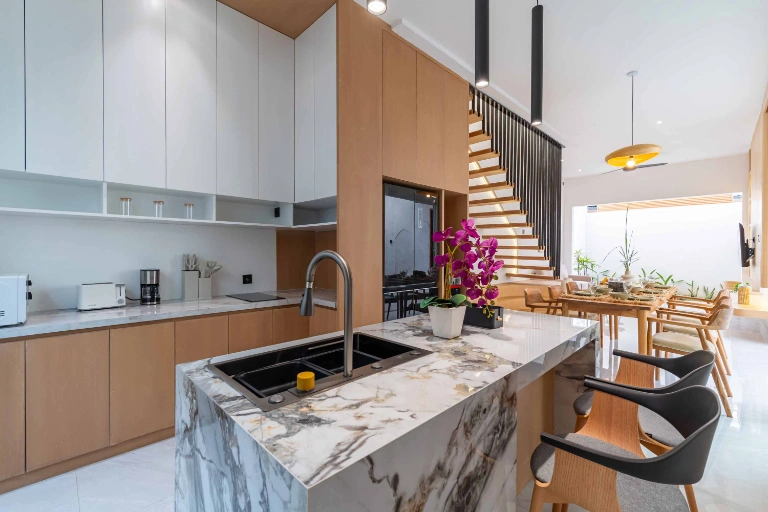 Brand New 3 Bedroom Villa in Jimbaran, 3-bed villa for rent in Uluwatu – photo 6 of 15