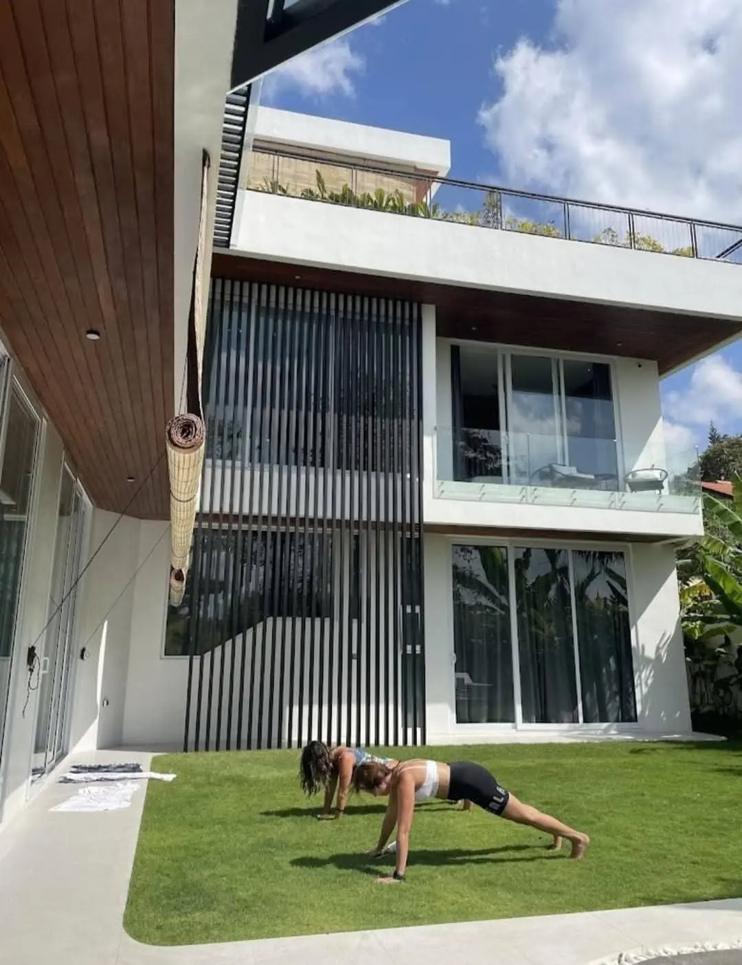 Villa For Rent 4 Bed In Tumbak Bayuh,Pererenan Bali, 4-bed villa for rent in Pererenan – photo 12 of 15