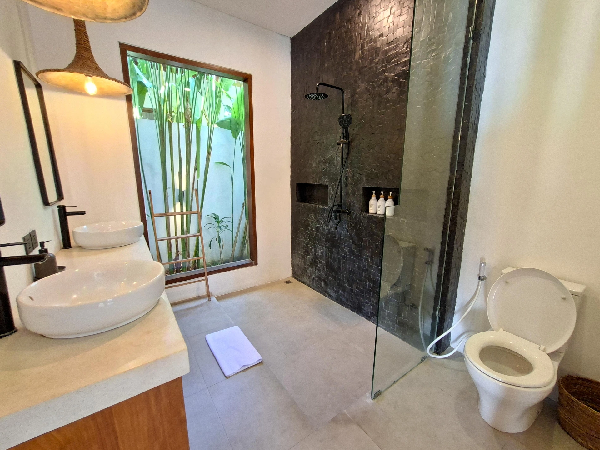 1BR Villa with Modern Layout and Bright Interiors in Cepaka, 1-bed villa for rent in Tabanan – photo 6 of 15