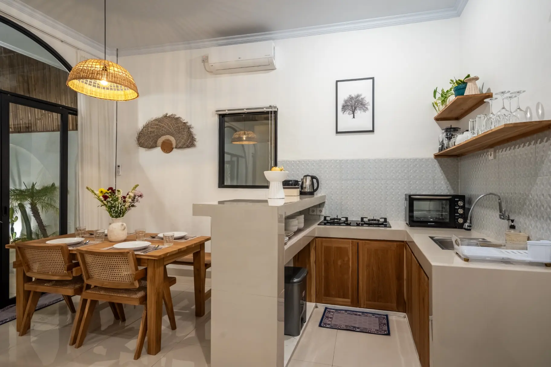 Special Deal for March - April Only 5 Minutes to Echo Canggu Beach - Yuma Villa, 2-bed villa for rent in Canggu – photo 11 of 15