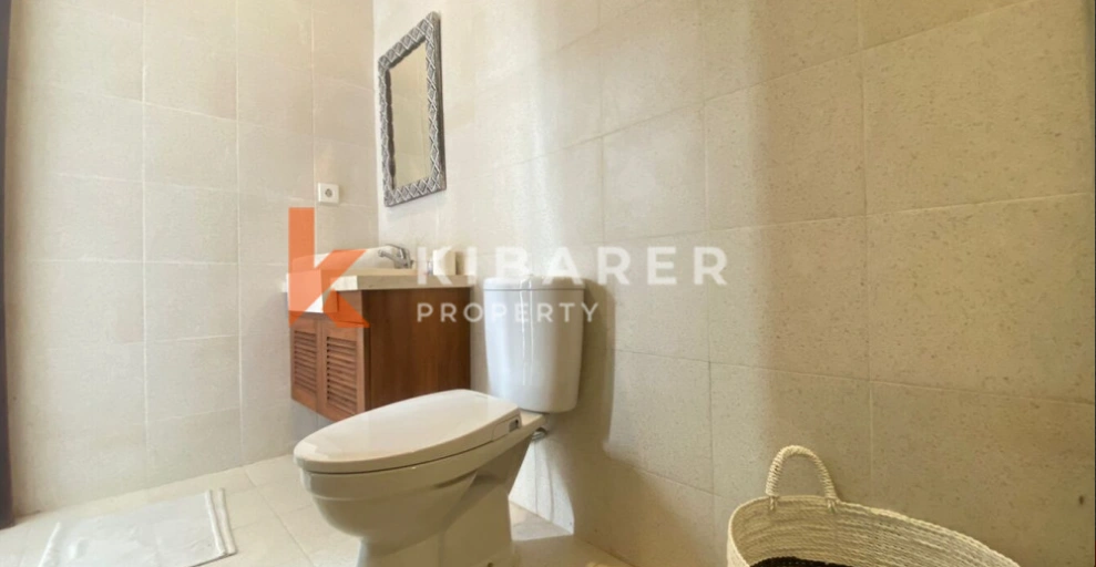 Cozy Two Bedroom Complex Villa With Open Living in Ungasan, 2-bed villa for rent in Uluwatu – photo 8 of 9