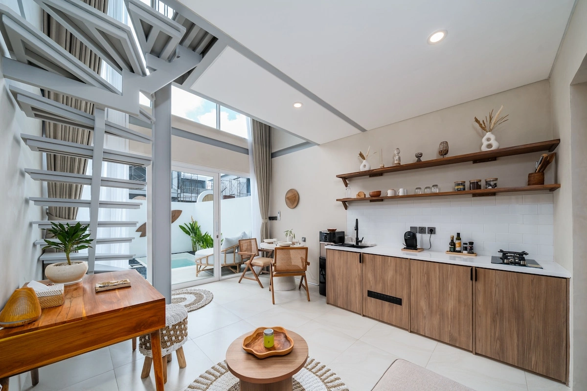Brand-New Loft Style Una Satu Villa Near Balangan Beach, 1-bed villa for rent in Uluwatu – photo 15 of 15
