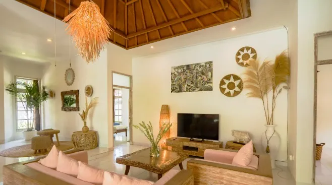 Villa Rental Sanur Bali - Charming 3BR Close to Sunrise Beach, 3-bed villa for rent in Sanur – photo 4 of 15