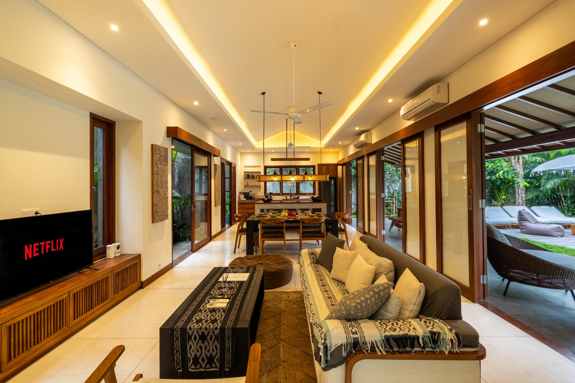 Just Residence - 3BR Landscaped Pool Villa & Nature Views, 3-bed villa for rent in Canggu – photo 3 of 15
