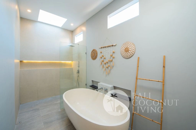 Villa Alelia Manage By Bali Coconut Living, 3-bed villa for rent in Canggu – photo 14 of 15