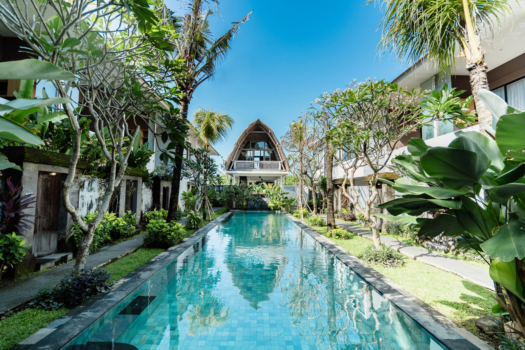 Sunrise Suite Villa Bali, 1-bed villa for rent in Seminyak – photo 2 of 2