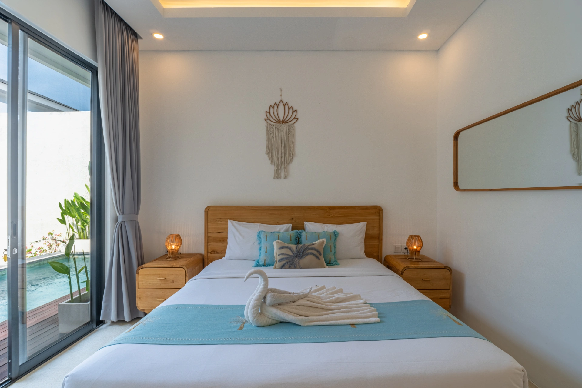 Cozy, stylish villa in Umalas opposite the Liga Tennis, next to the Pizza Fabbrica. 10 minutes drive to Berawa Beach., 2-bed villa for rent in Canggu – photo 13 of 15