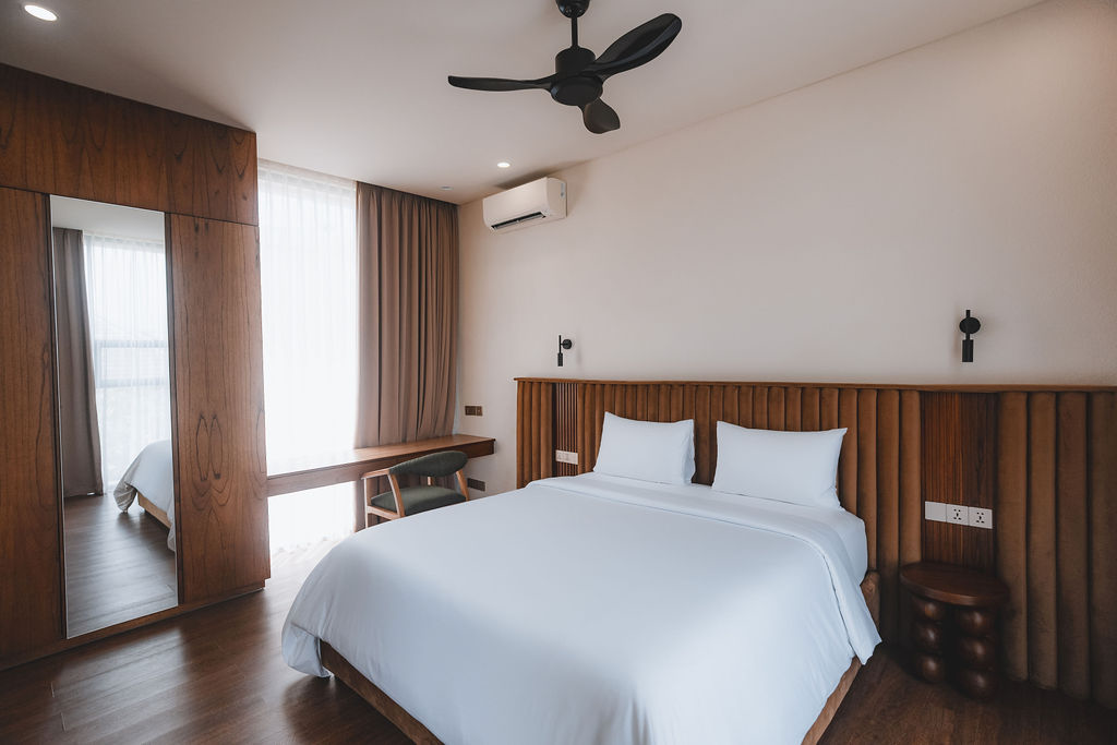 Considered 1BR Apartment w/ Home Office and Sunset Views, 1-bed villa for rent in Canggu – photo 8 of 15