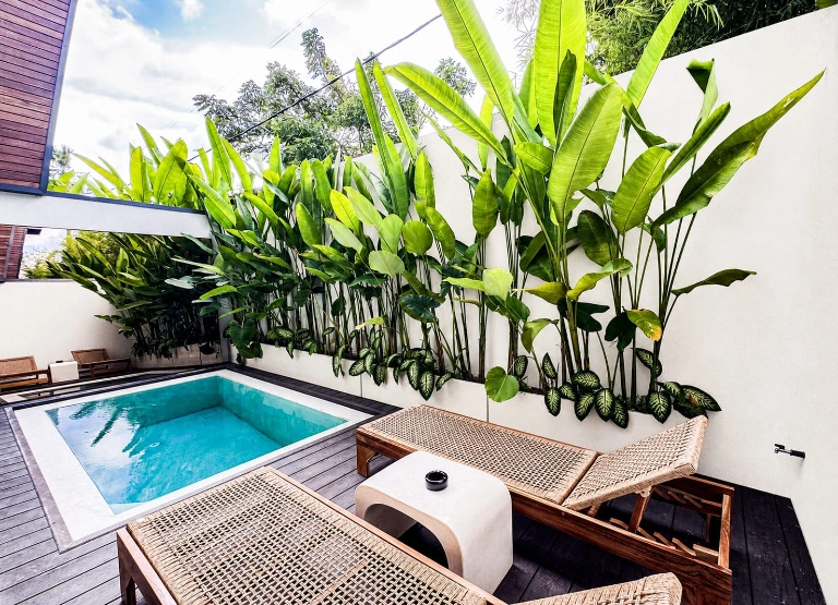 Luxury Loft 2 Bedroom Townhouse in Umalas, 2-bed villa for rent in Canggu – photo 3 of 15