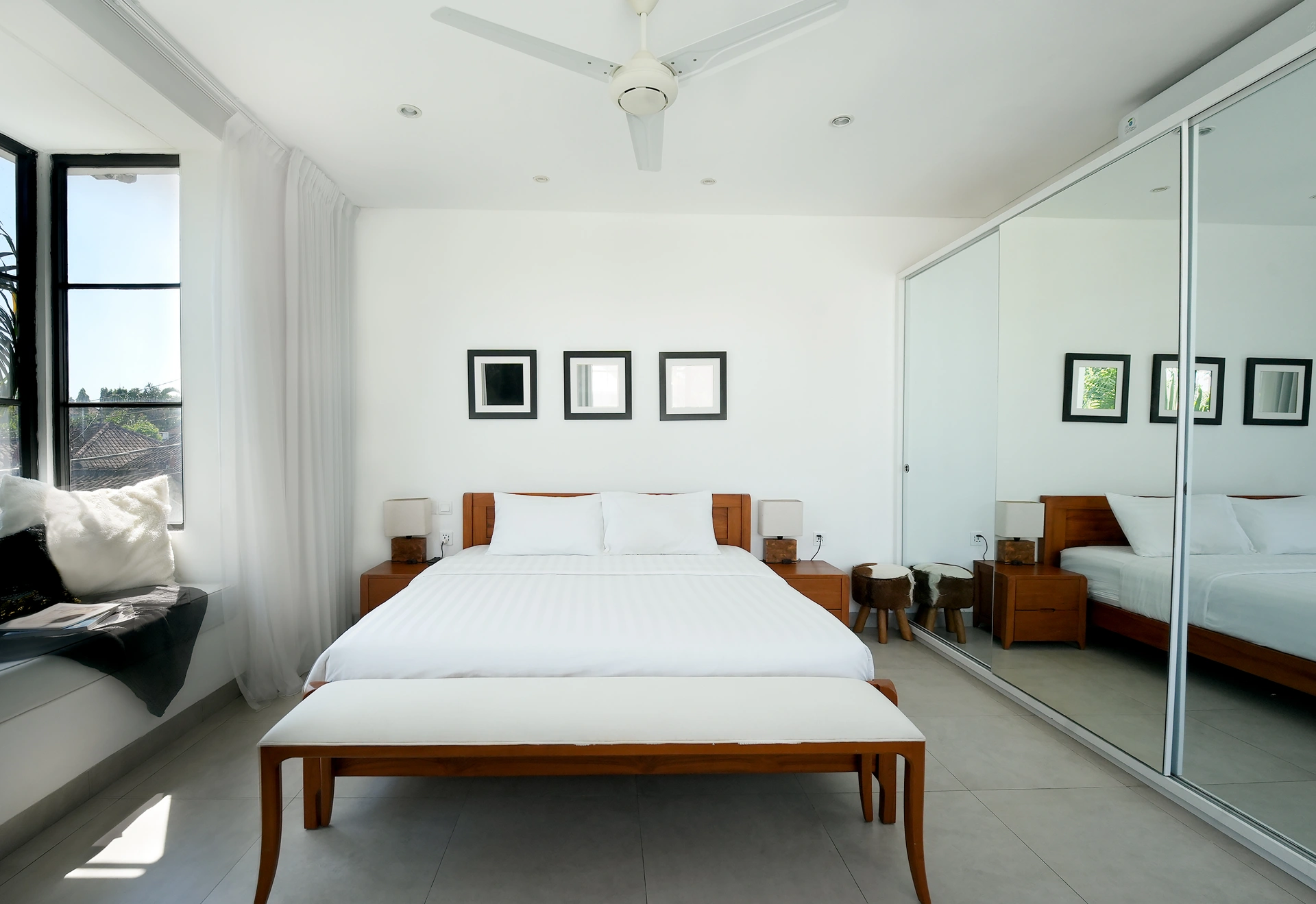 Modern Bright and Airy Residence in Umalas, 4-bed villa for rent in Canggu – photo 6 of 11