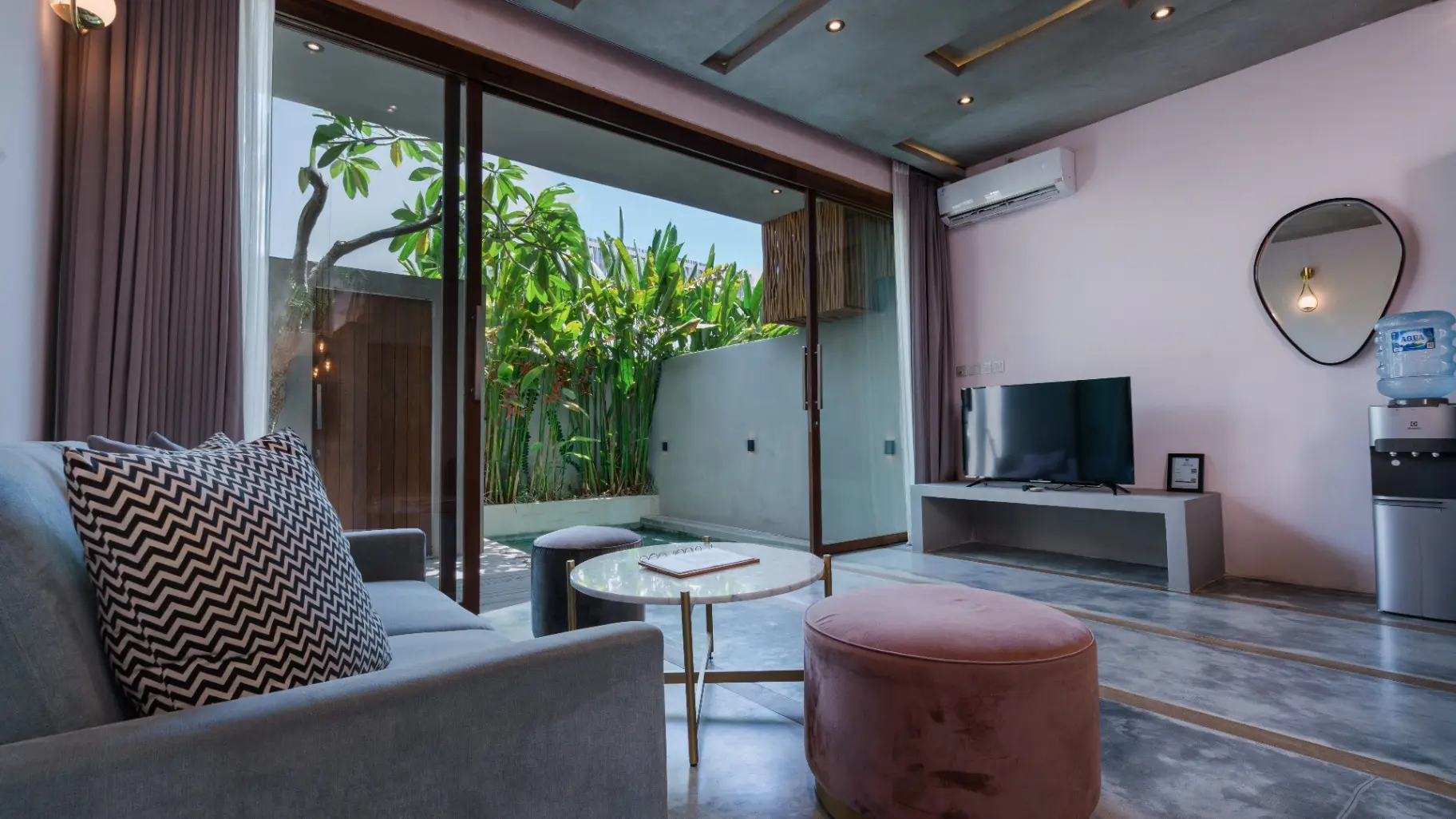 Liminal 1 - 1 Bedroom Pool Villa, Batu Bolong, 1-bed villa for rent in Canggu – photo 2 of 12