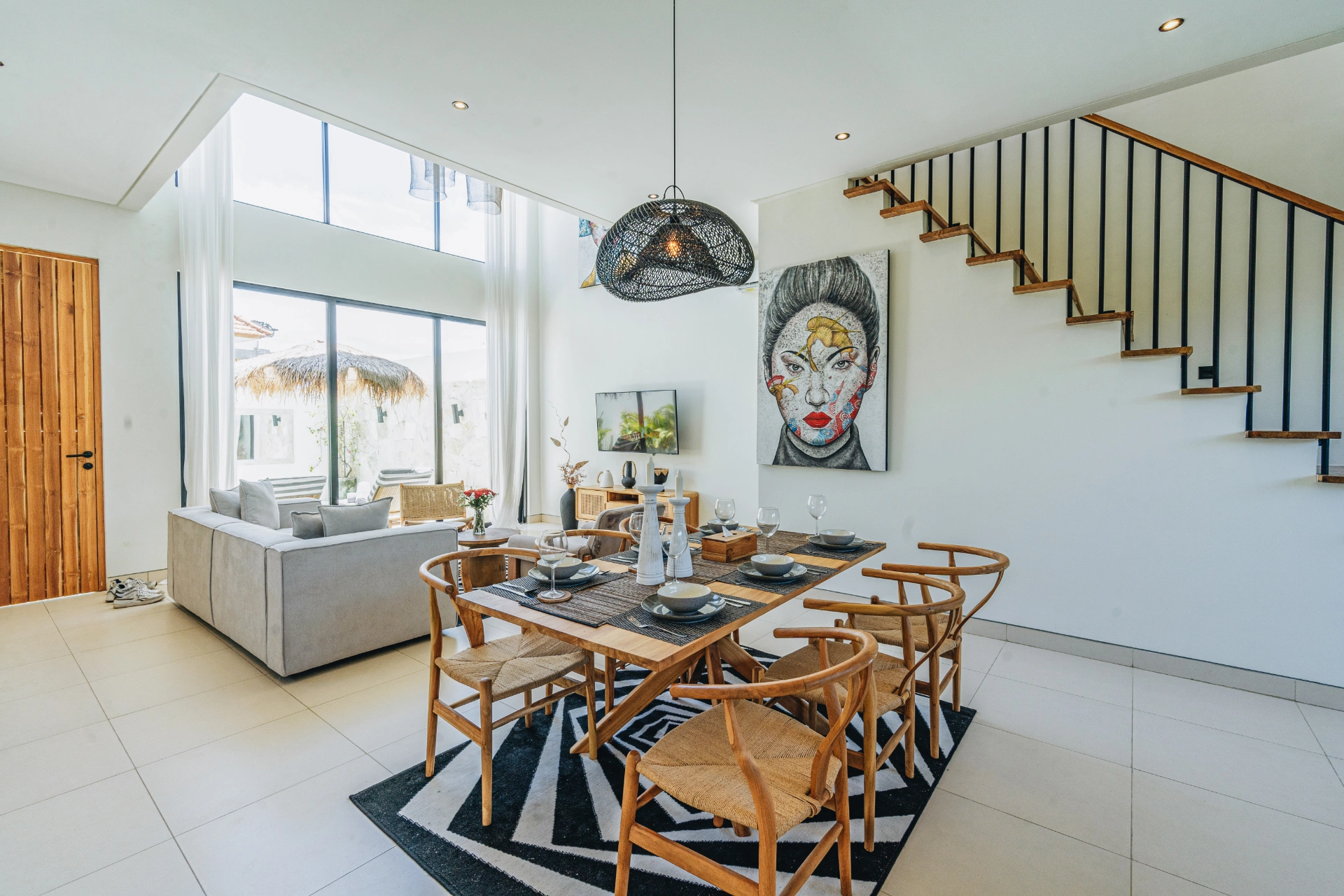 Stylish 2BR Private Pool Villa • 5 Min to Batu Bolong Beach, 2-bed villa for rent in Canggu – photo 7 of 15