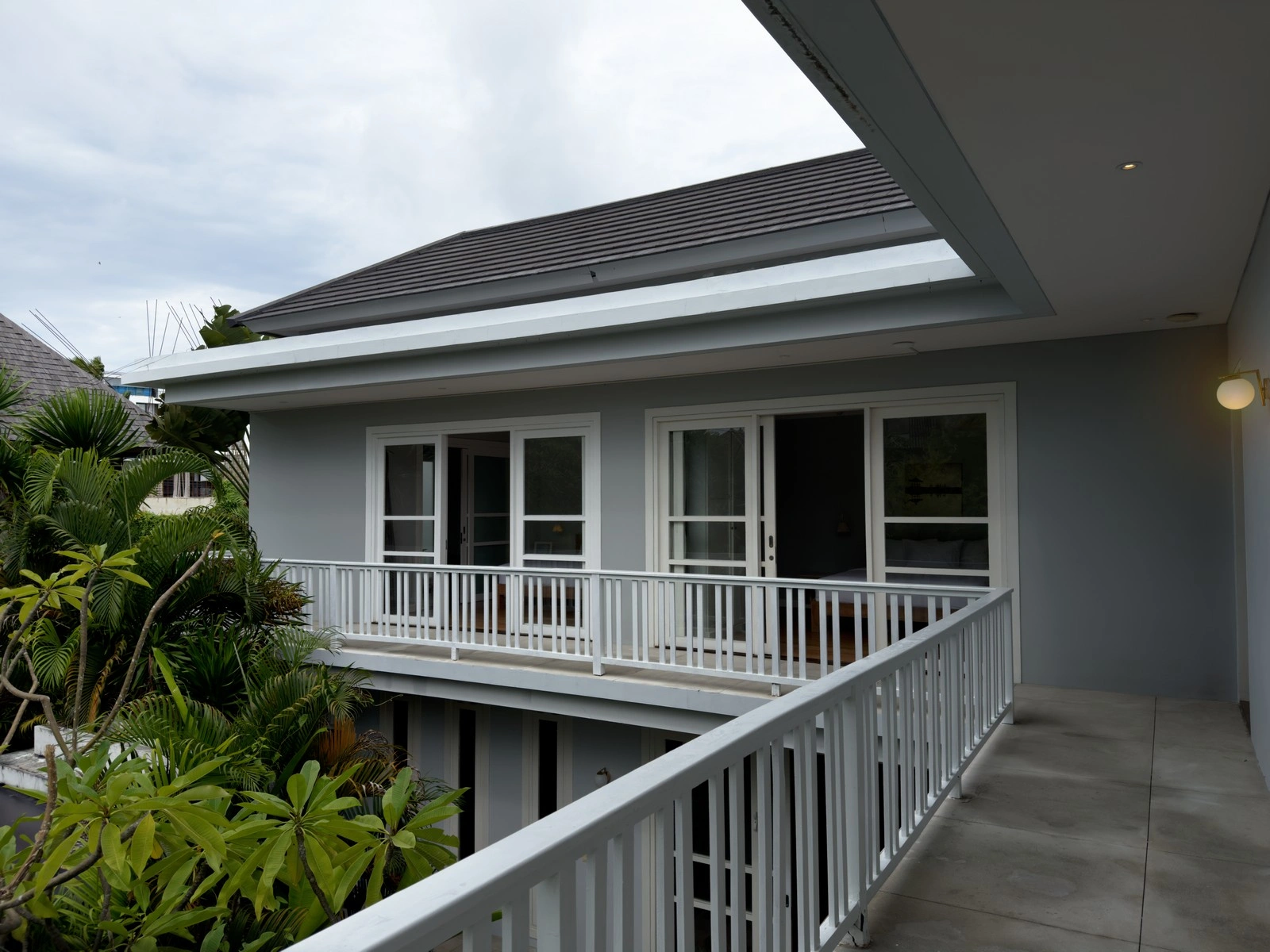 Renovated 3BR Berawa Villa in a Quiet Walk-to-Beach Location, 3-bed villa for rent in Canggu – photo 13 of 15