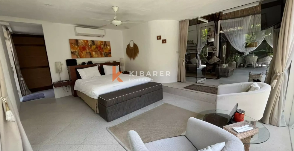 Lovely Serene Two-Bedroom Tropical Villa in the Heart of Umalas, 2-bed villa for rent in Seminyak – photo 13 of 15