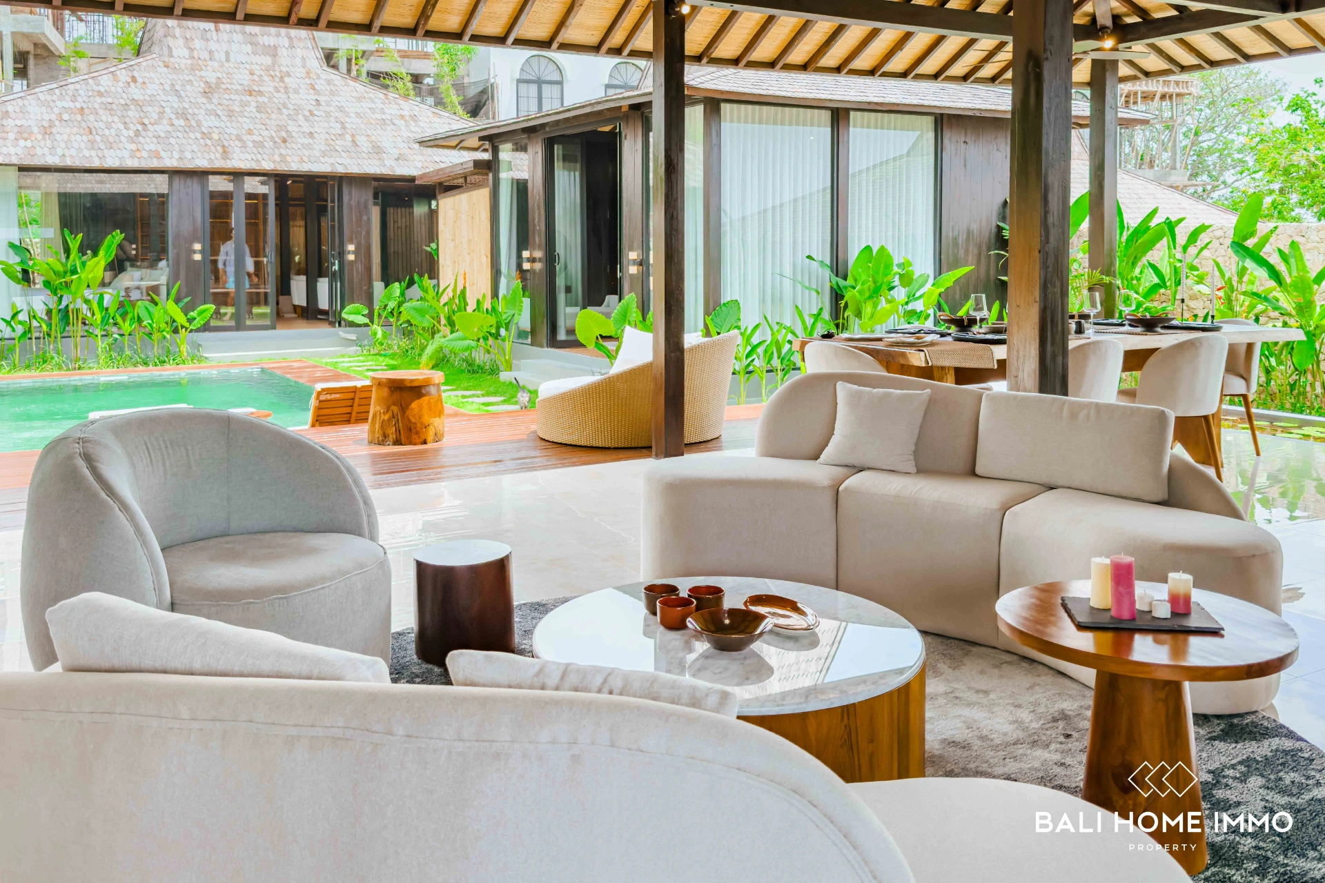 3 Bedrooms Traditional Balinese Villa for Rent & Sale in Pandawa, 3-bed villa for rent in Uluwatu – photo 7 of 15