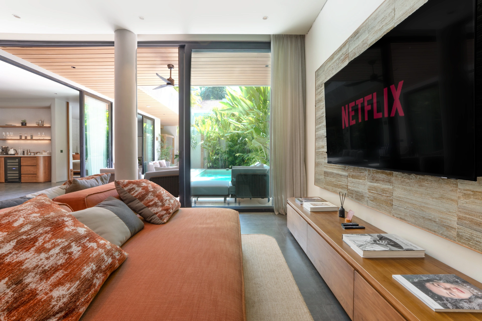 Luxury 4 Bedroom Villa in Canggu Pererenan, 4-bed villa for rent in Pererenan – photo 7 of 15