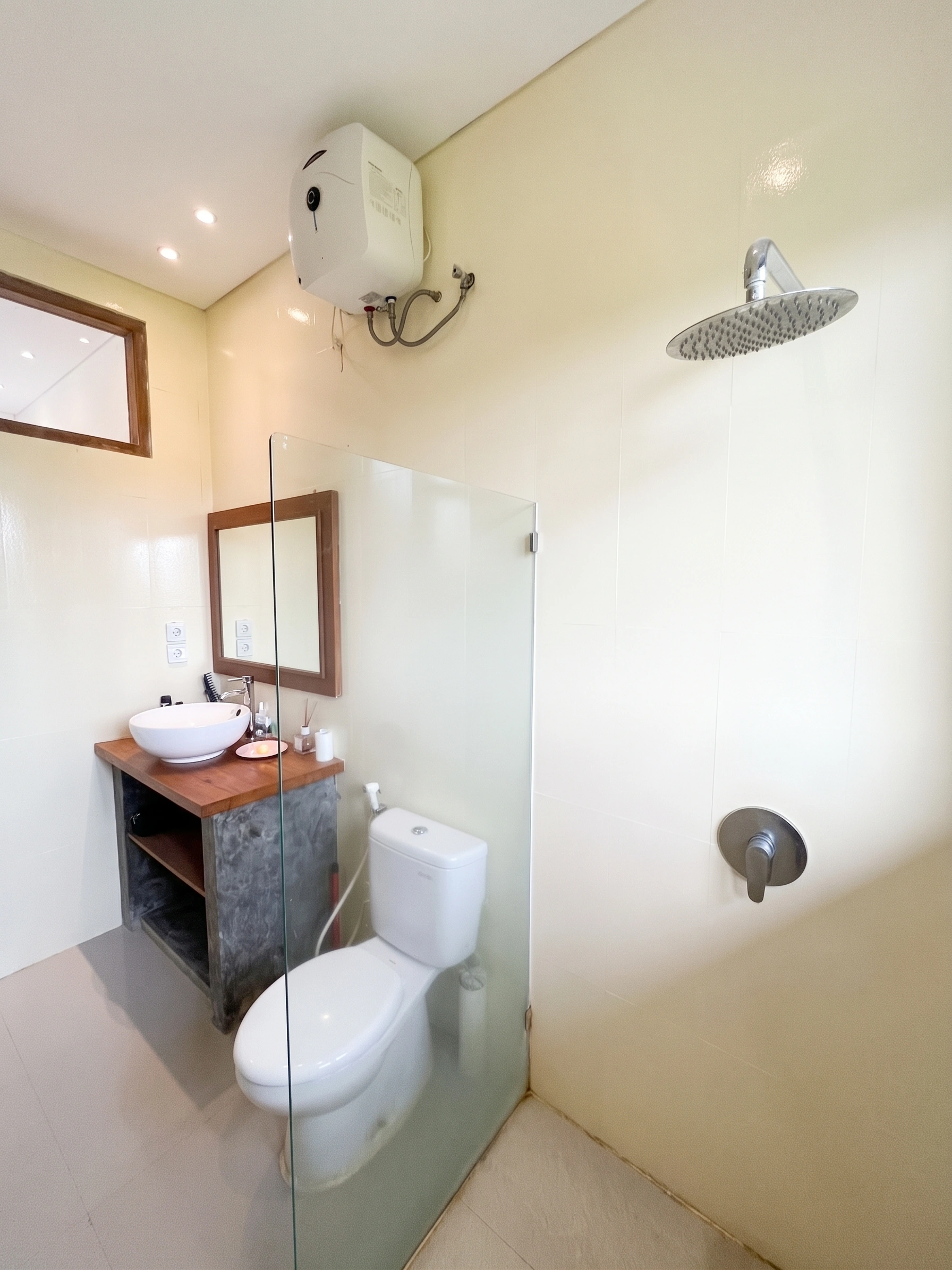 1 bedroom loft Appartment in Berawa, 1-bed villa for rent in Canggu – photo 9 of 10