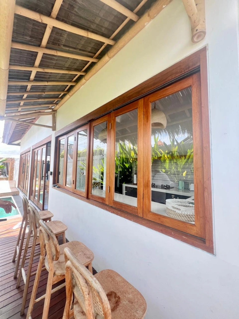 Cute 2-bedroom Villa in Berawa – Beach Side & Good Location for Yearly Rental, 2-bed villa for rent in Canggu – photo 2 of 15