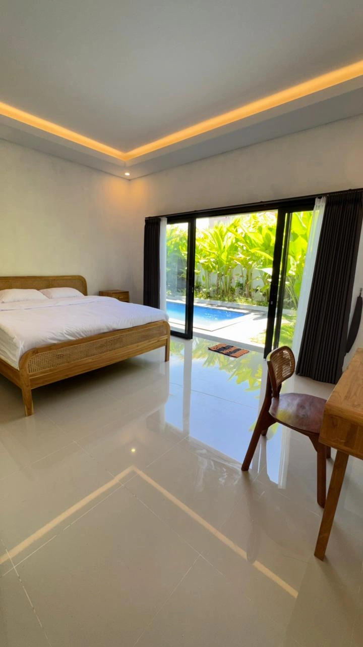 New 2 Bedroom Padonan Canggu near Gym, 2-bed villa for rent in Canggu – photo 11 of 15