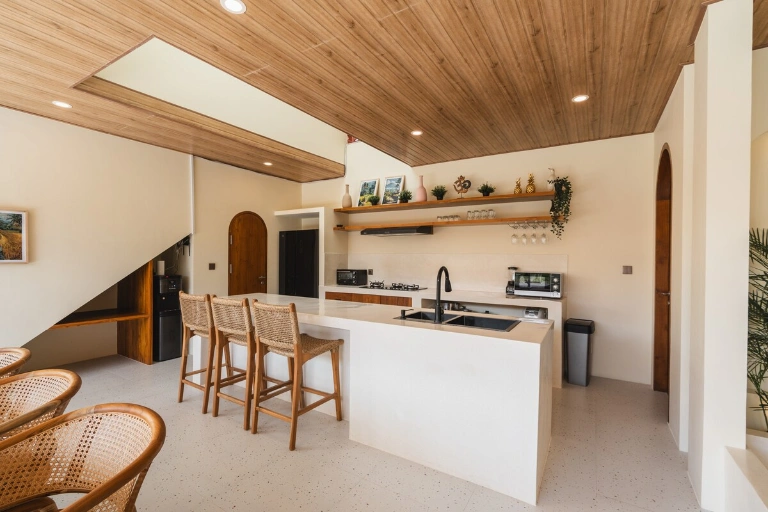 Copper Estate 1 - Stunning 3BD Canggu Oasis Villa w/ Spacious Pool, 3-bed villa for rent in Canggu – photo 9 of 15
