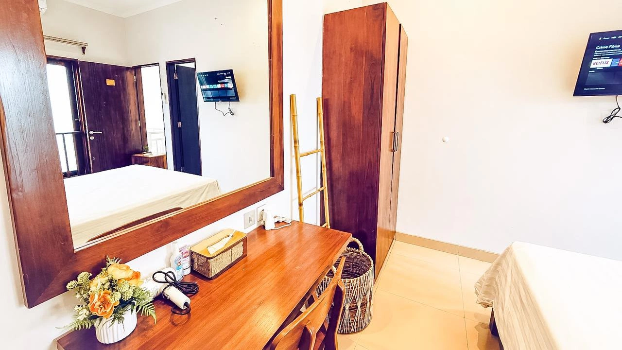 2BR Villa Kerobokan, 2-bed villa for rent in Seminyak – photo 10 of 14