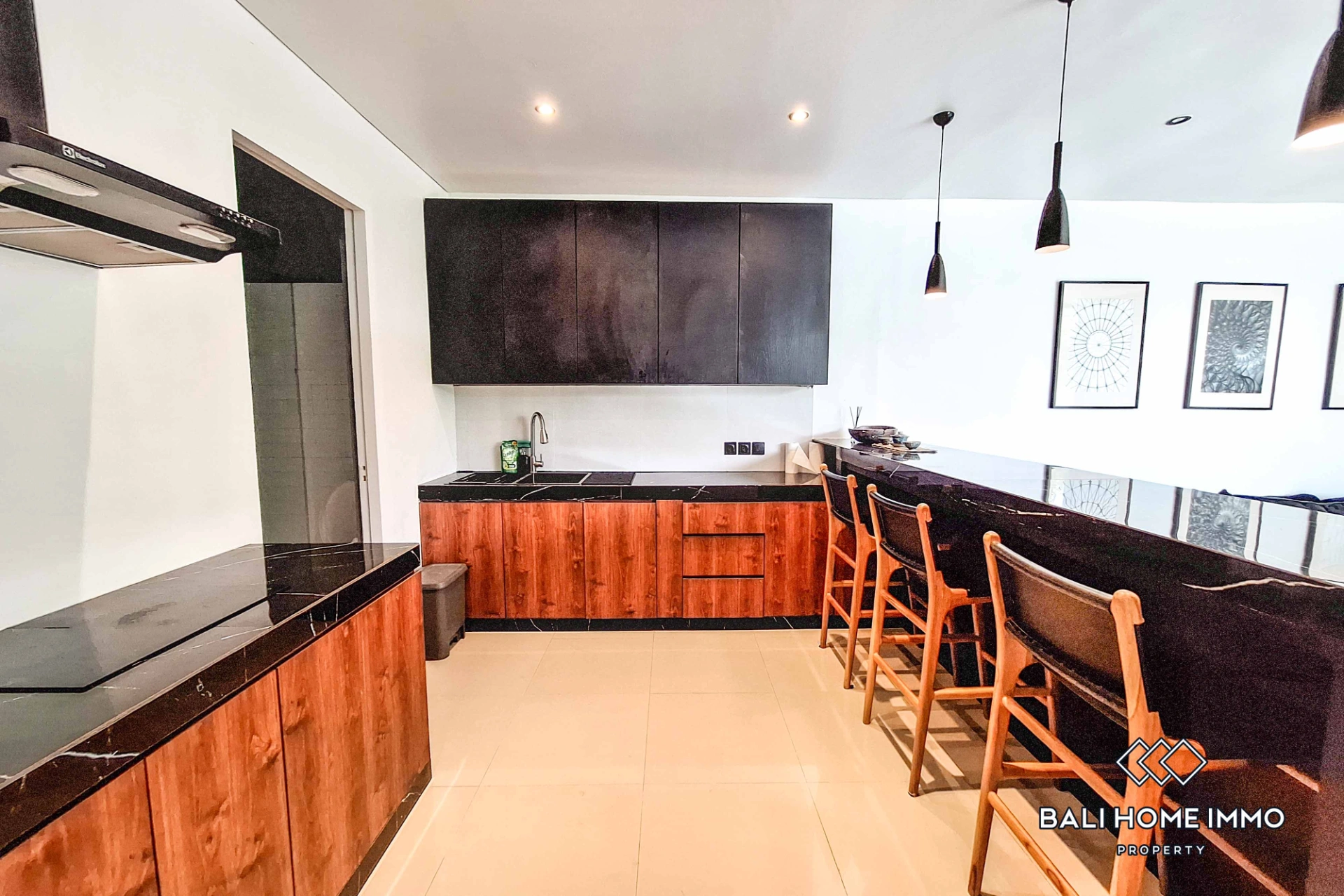 2 Bedroom Villa for Rent in Kerobokan, 2-bed villa for rent in Canggu – photo 4 of 8