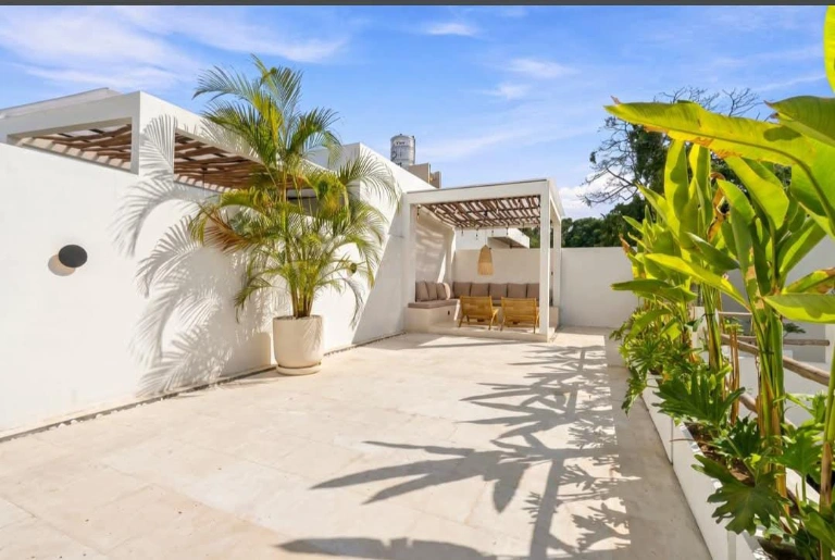 Luxury 1 Bedroom Villa with Rooftop & Rice Field Views, 1-bed villa for rent in Canggu – photo 15 of 15