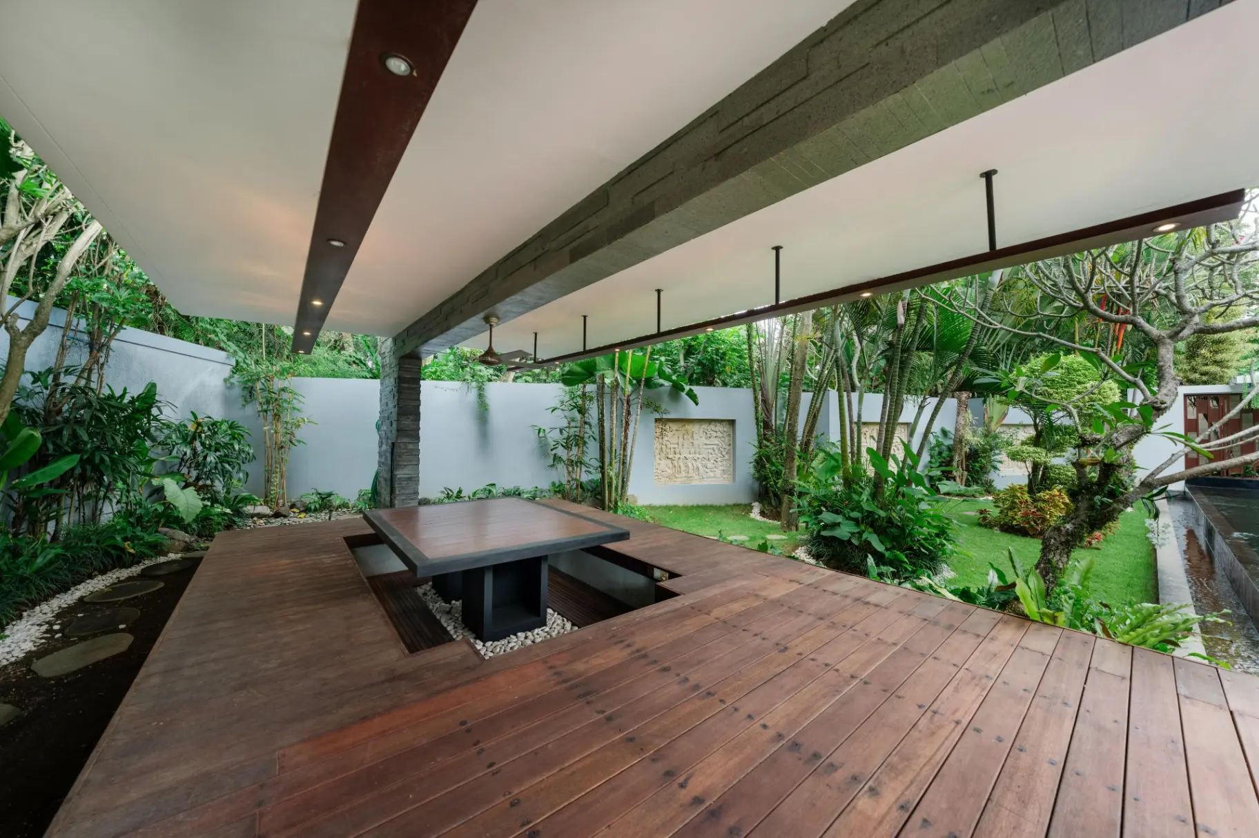The Muse – 5-Bedroom Luxury Villa near Nuanu, 5-bed villa for rent in Tabanan – photo 13 of 15