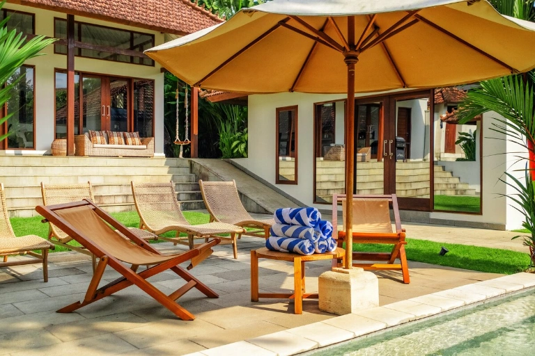 Private 3-bedroom Tropical Villa with Huge Garden, Cold Plunge & Infinity Pool, 3-bed villa for rent in Canggu – photo 5 of 15