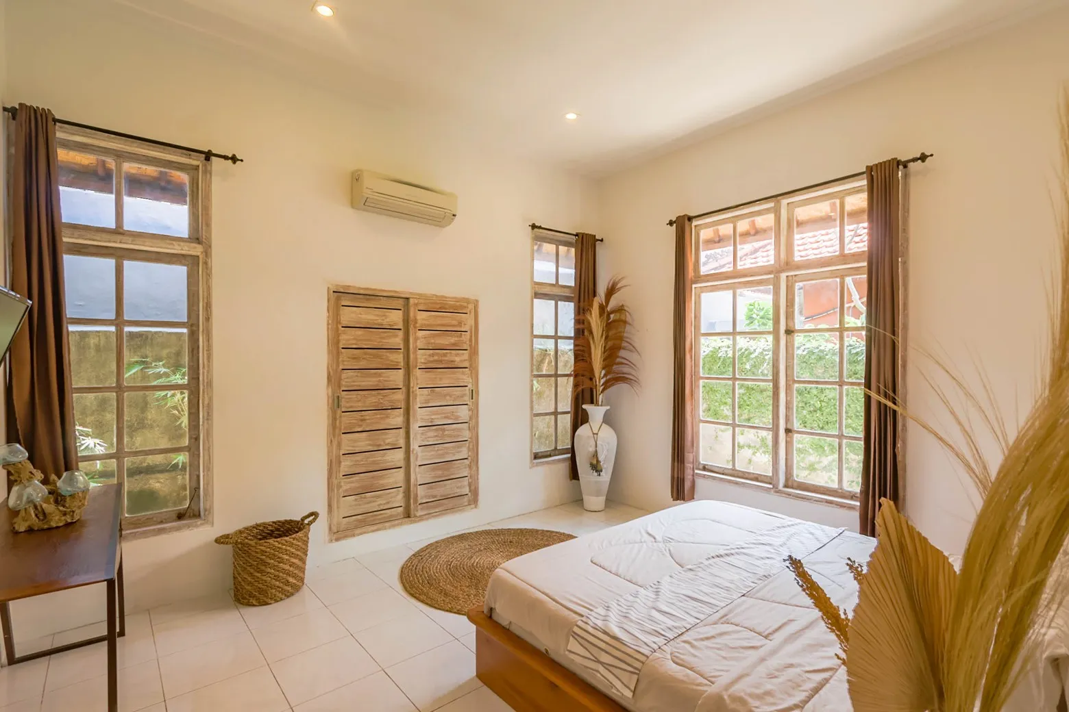 Villa Rental Sanur Bali - Charming 3BR Close to Sunrise Beach, 3-bed villa for rent in Sanur – photo 13 of 15