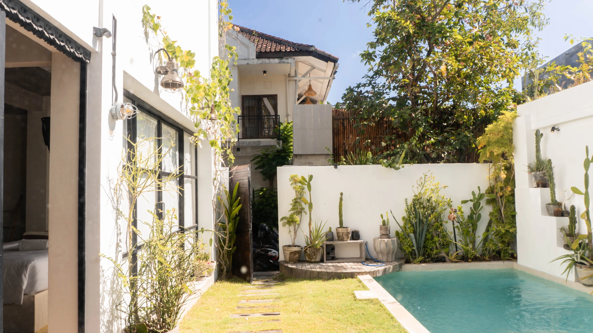 Maison Visconti Canggu | Luxe Tropical Pool Villa, 2-bed villa for rent in Canggu – photo 13 of 15