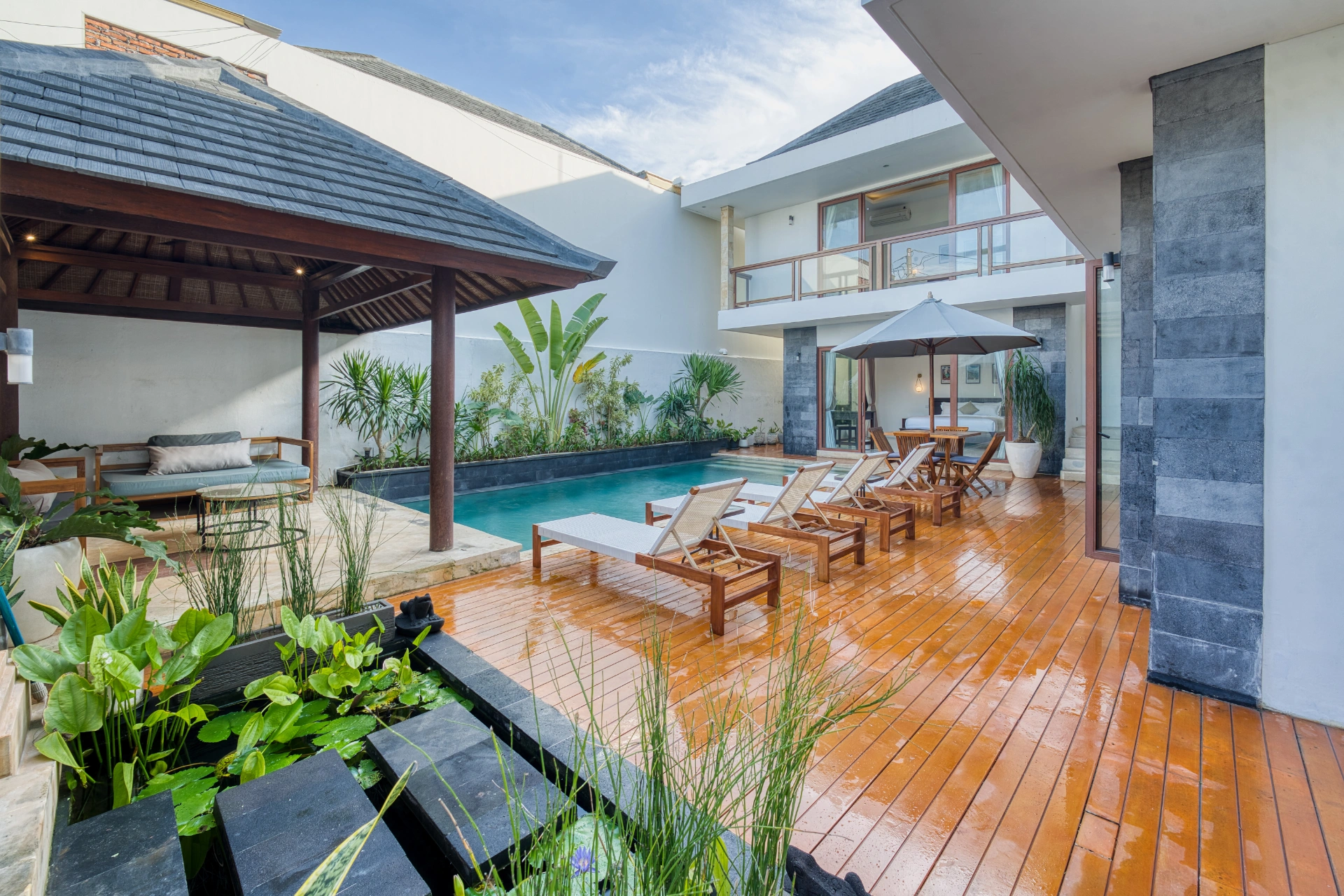 Luxury Family Villa By Local Property Team, 4-bed villa for rent in Canggu – photo 5 of 15