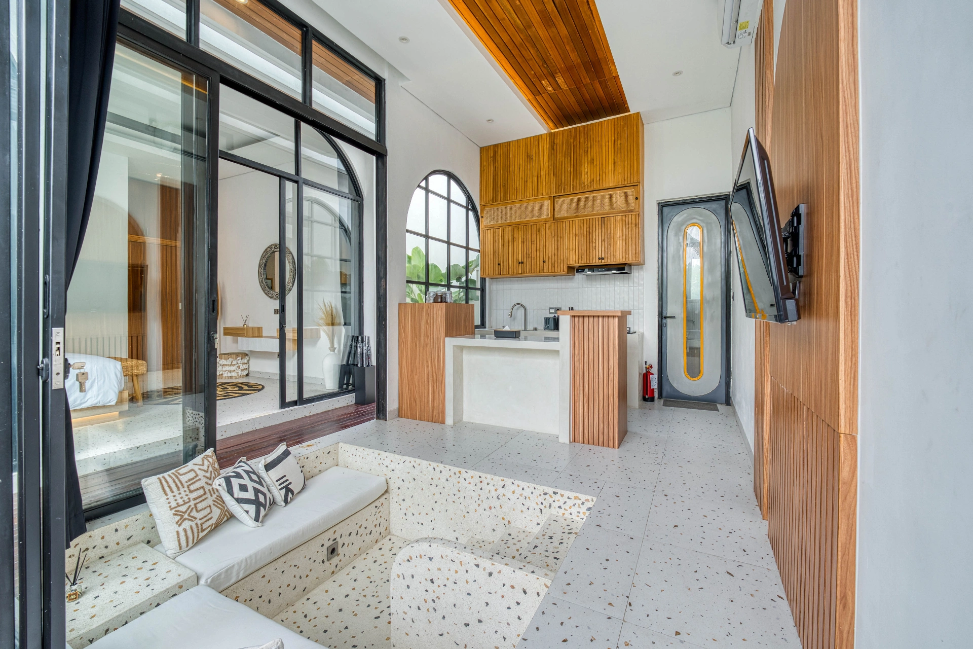 Villa Rioja – 3BR Tropical Retreat in Pererenan, 3-bed villa for rent in Canggu – photo 15 of 15