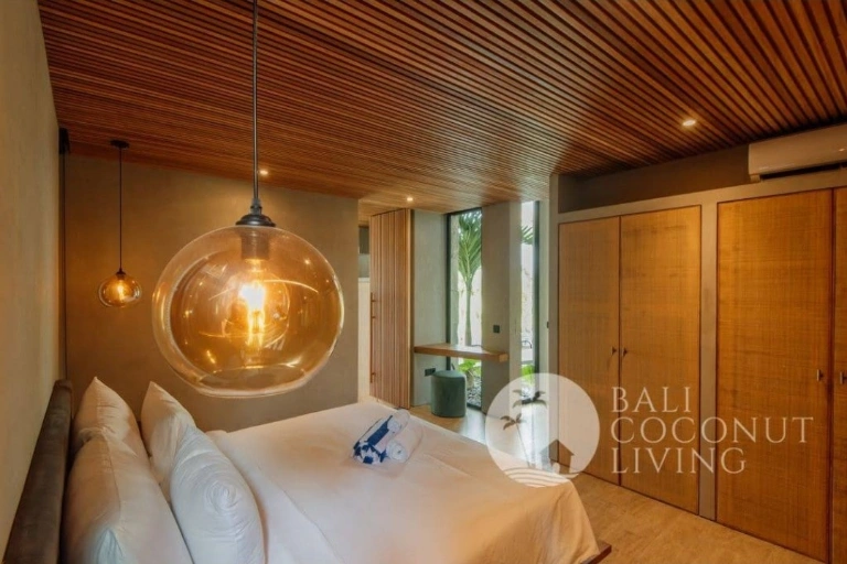 Casa del Sol manage by Bali Coconut Living, 4-bed villa for rent in Pererenan – photo 5 of 13